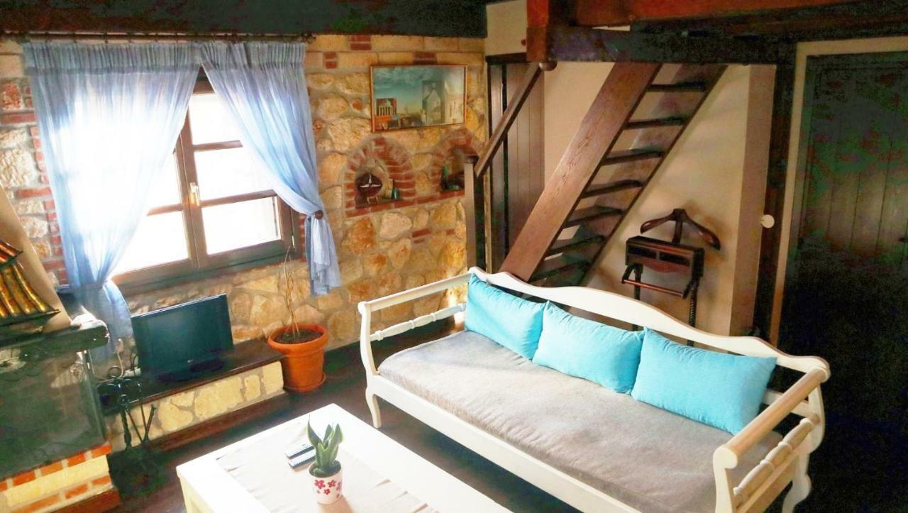 Villa Stone House Andromeda Psakoudia Exterior foto